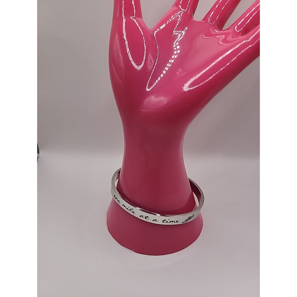 Vintage Bracelet Cuff Silver Tone Arrows One Mile At A Time Jewelry Costume